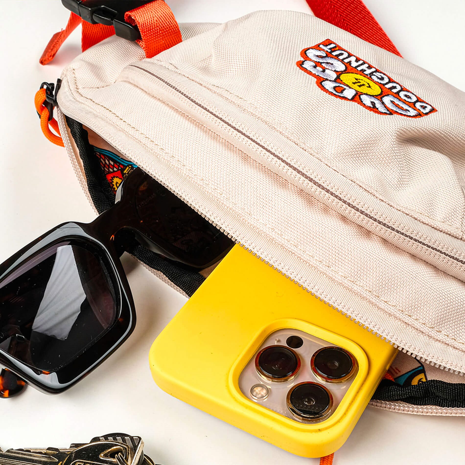 CHRISTOPHER CREAM BELLYPACK