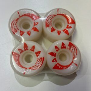 MAGENTA WHEELS