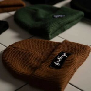 STRIPE LOGO BEANIE